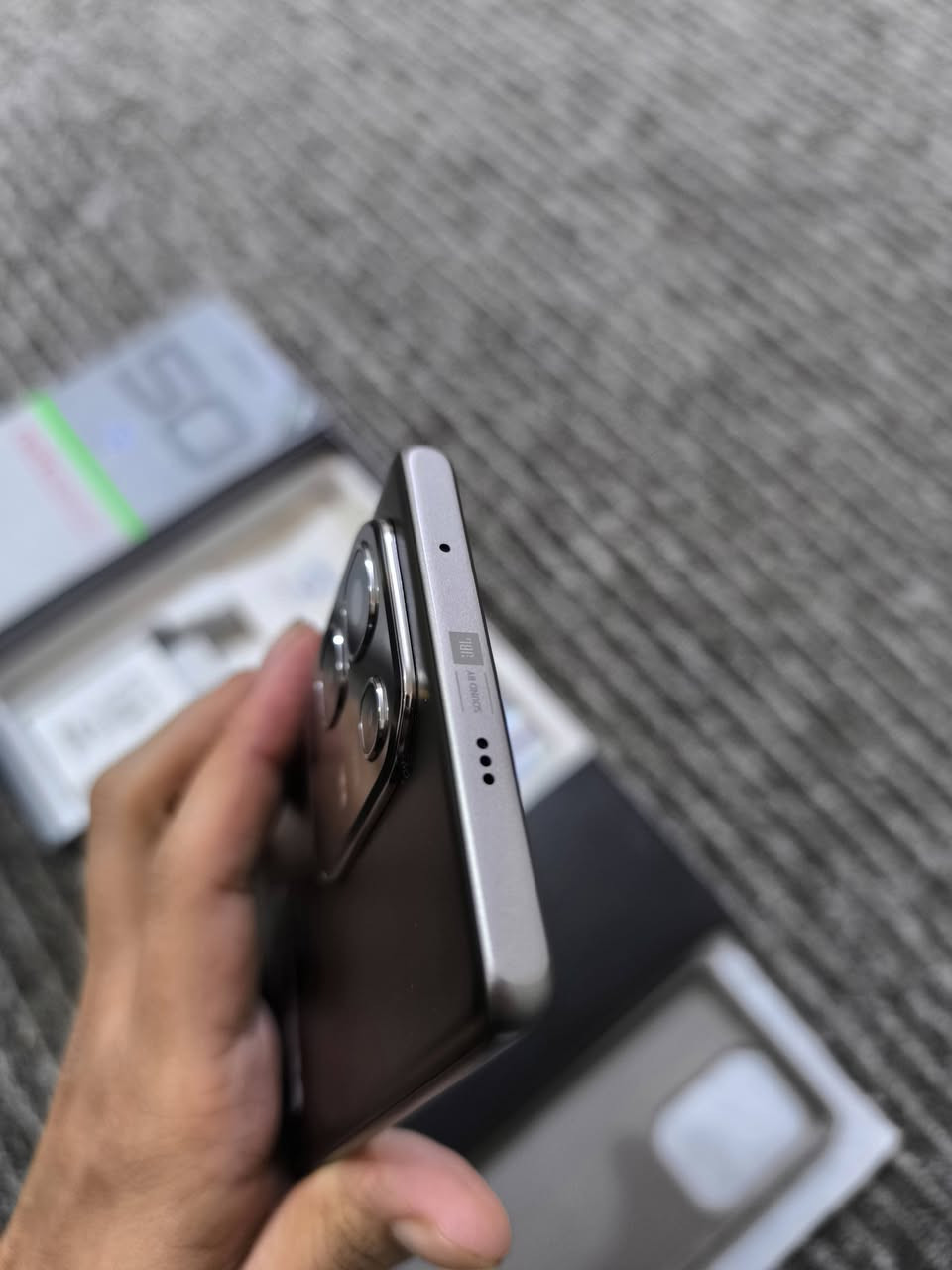 أنفنكس نوت 50s 5G
الجهاز مستخدم بس ايام بعدة لووك لووك 
الغراض كامله وجديدة 

ذاكرة 256 رام 8+8 
المعالج  Dimensity 7300 5G 
شاشه منحنية بقياس 6.78 نوع AMOLED 
البطارية بقوة 5200 مللي أمبير ⚡
تدعم الشحن السريع بقوة 45 واط 👌
يأتي الهاتف بمكبرات صوت ستيريو 
يدعم ميكروفون أضافي لعزل الضوضاء

ملحقات كاملة اخو الجديد استخدام أقل الاسبوع السعر 265 التواصل خاص او اتصال ***********
