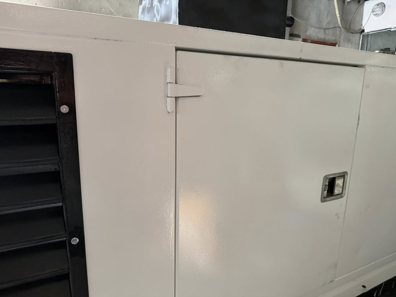 تم وصول وجبة جديده من نوع بيركنز بزون 3 بستن و 4 بستن  برطاني اصلي 22kv 15kv.  نوع التوليد فرنسي لوري سمر اصلي 
العنوان اربيل الصناعه الجنوبيه.📍
للاستفسار اتصل على الارقام.    📞
‭0751 549 0958‬
‭0772 419 3406‬
