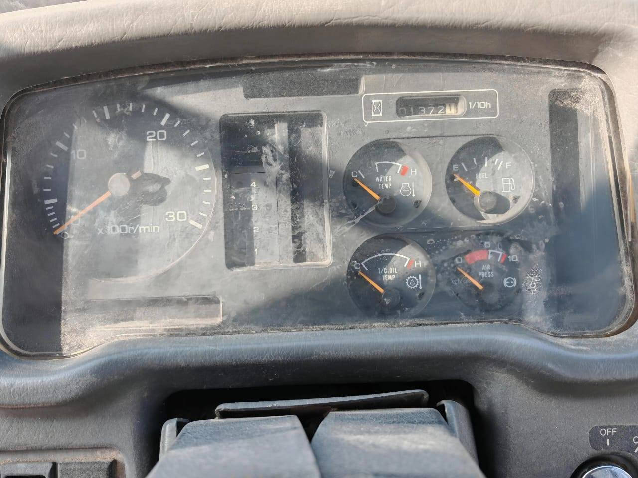 سلام عليكم شفل دخول جديد 70ZA محرك كمنز ليبر واحد هدروليك سعر325
الاستفسار اتصل على رقم ***********
