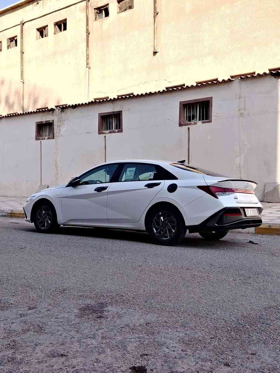 السلام عليكم.  من رخصه الادمن
هيونداي النترا 2024 للبيع ماشية فقط 25م
 وارد أمريكي 🇺🇸
 محرك 2000 دوش
 مواصفات 🇺🇸  بصمة
/ تشغيل عن بعد
/حساسات
/رادارات
/كاميرا خلفية🔘📹
 /تثبيت مسار✅
/تثبيت سرعة✅
/تحكم ستيرن كامل✅
/شاشة لمس☝️
/ كار بلاي 📳
/ اوتو اندرويد📳
أبواب لمس
اشاره ترحيب
لد داخلي متغير الالوان
تحديد مسار
جنطة ذكية (لفتح تلقائي عند التقرب)
الســــعر ⧼ 164 ⧽او بيه مجال ان شاء الله
حادث السياره مرفق بالمنشور هو والسونار المكان ناصريه سياره جاهزة ع اخر حباية وكاله عامه عندي بية رقمي ***********
***********
