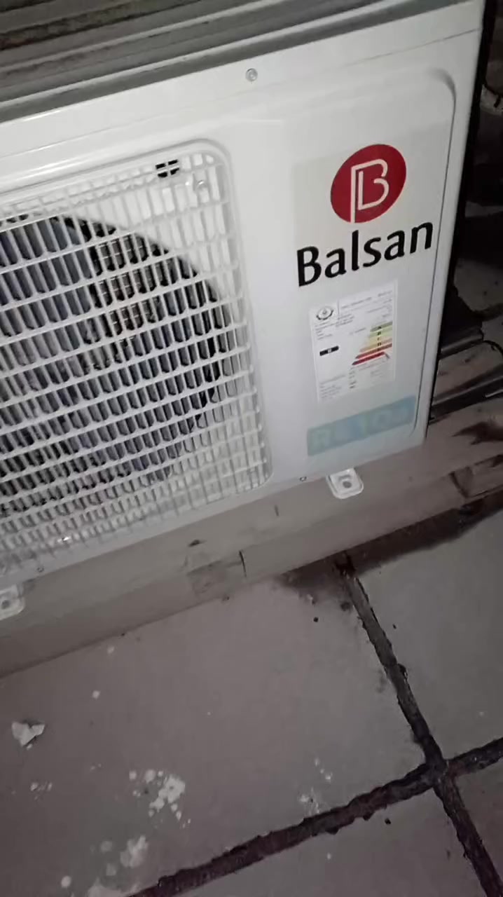 سلام عليكم سبلت جدين العام مشتريه مامشتقل هواي طن ونص
سعر 400 بغداد البياع شرطه الخامس رقمي وساب ***********
