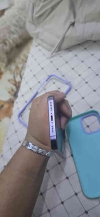 14برو ماكس ذاكرا ٢٥٦ بطاريه٨٧ شرق اوسط جهاز واكف فيس ايدي وبي هاي النق...