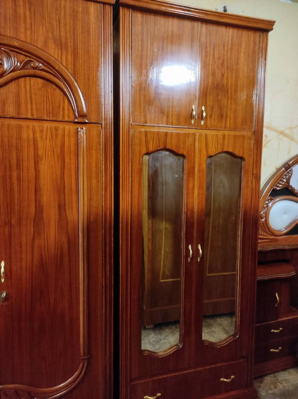 غرفة ٦ابواب ملحق زان شغل ثقيل👍👌 
توصاة 🔥موشغل سوكي نظيفة نظافة فول 💯💯
صاج ٥ملم 👌
ظهرجنبر💯
للاستفسار 
الموقع سايدين الصديق 🚗🚗🚗
خلف مرطبات البحرين 🎉
هاتف ***********📞📞
مقابل افران زينب 🥖🥖🥖🥐🍞
