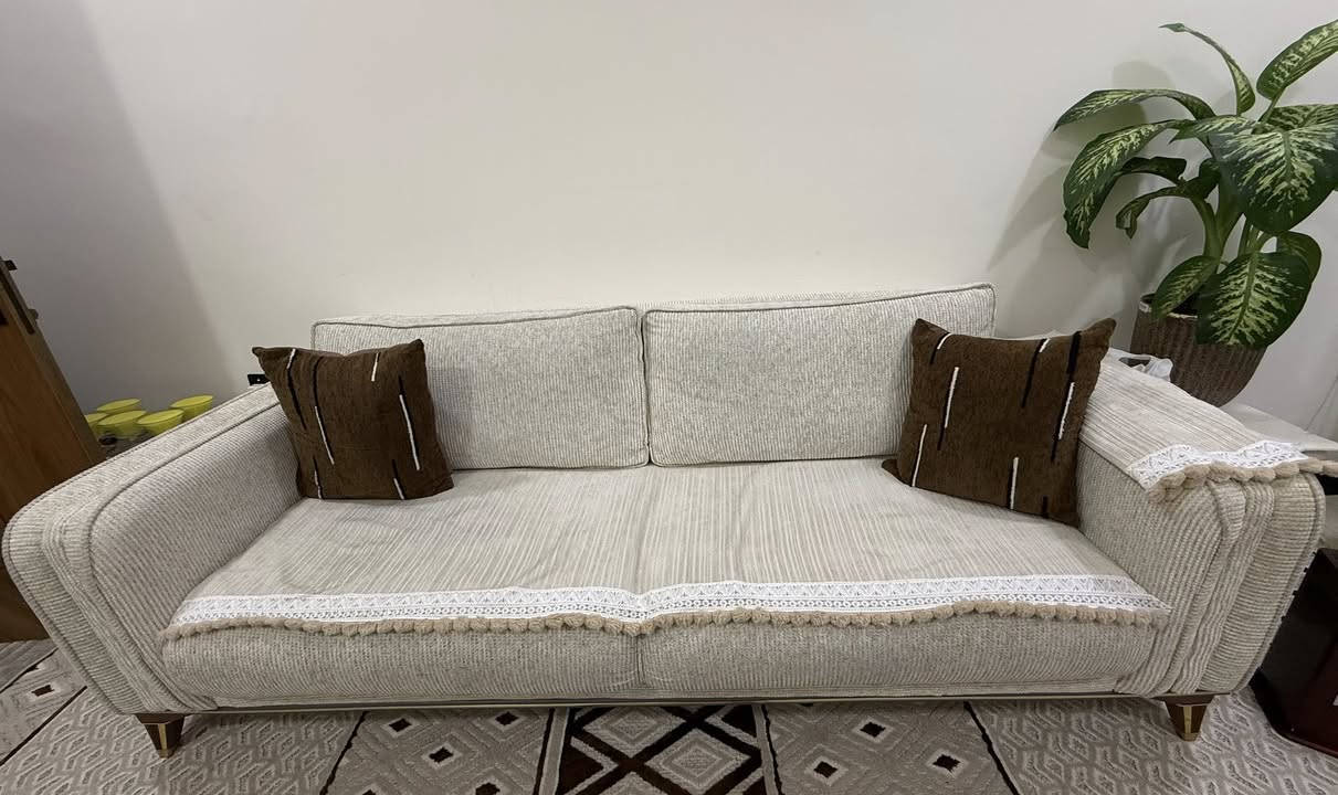 تخم 10 مقاعد نظيف 
العنوان الاعظمية شارع عمر 
السعر 400 الف


**إذا كنت صاحب هذا الإعلان وتريد حذفه لأي سبب، رجاءا أرسل رسالة إلى الدعم الفني**