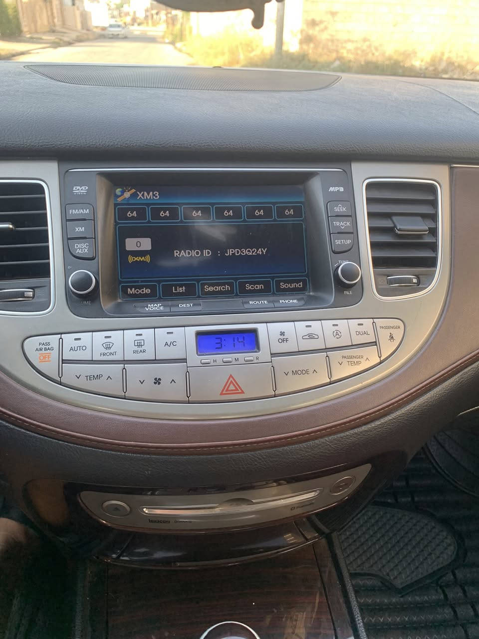 السلام عليكم شباب متوازي على بيعتهه كلش  قيموهاا بما يرضي للله  قطع 4ونص  بدون دواخل بدون ايرباك  موديل 13بسمي بغداد


**إذا كنت صاحب هذا الإعلان وتريد حذفه لأي سبب، رجاءا أرسل رسالة إلى الدعم الفني**