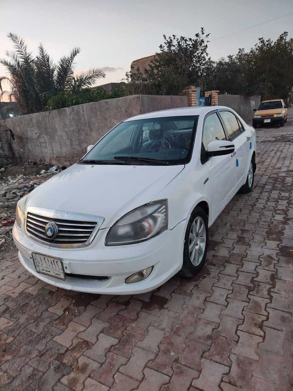 سلام عليكم جيلي موبل محور مكينه وكير كورله اوتماتيك كفاله عامه تخم تاير جديد حداده ه السنويه لغاية ٢٩ تحويل شوكت مايعجب السعر ٣٧ ورقه هاذه رقمي *********** مكاني ميسان عماره
