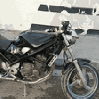 باند 250 نضافه فول مكينه وكشر السعر مليون و100 بي مجال شي قليل غير متو...