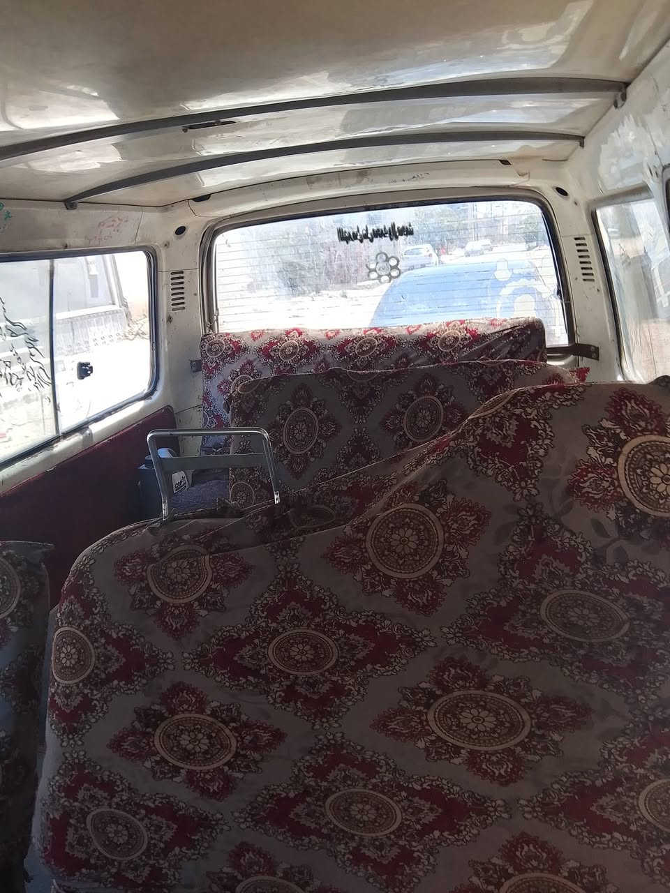 كيا هايس للبيع محرك وكير جديد مكاني ناصريه سنويه صاقطه عندي وكاله عام اي استفسار اتصل 
***********
