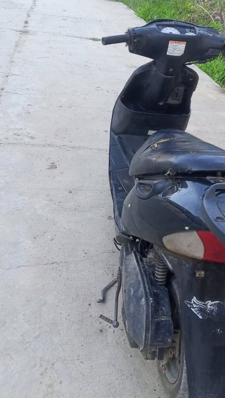 دراجه ساسوكي سرعه 60 
البيع السعر 150وبيه مجال 
العنوان بابل جبله حيدري 
رقم ***********‬‏
بي وتساب
