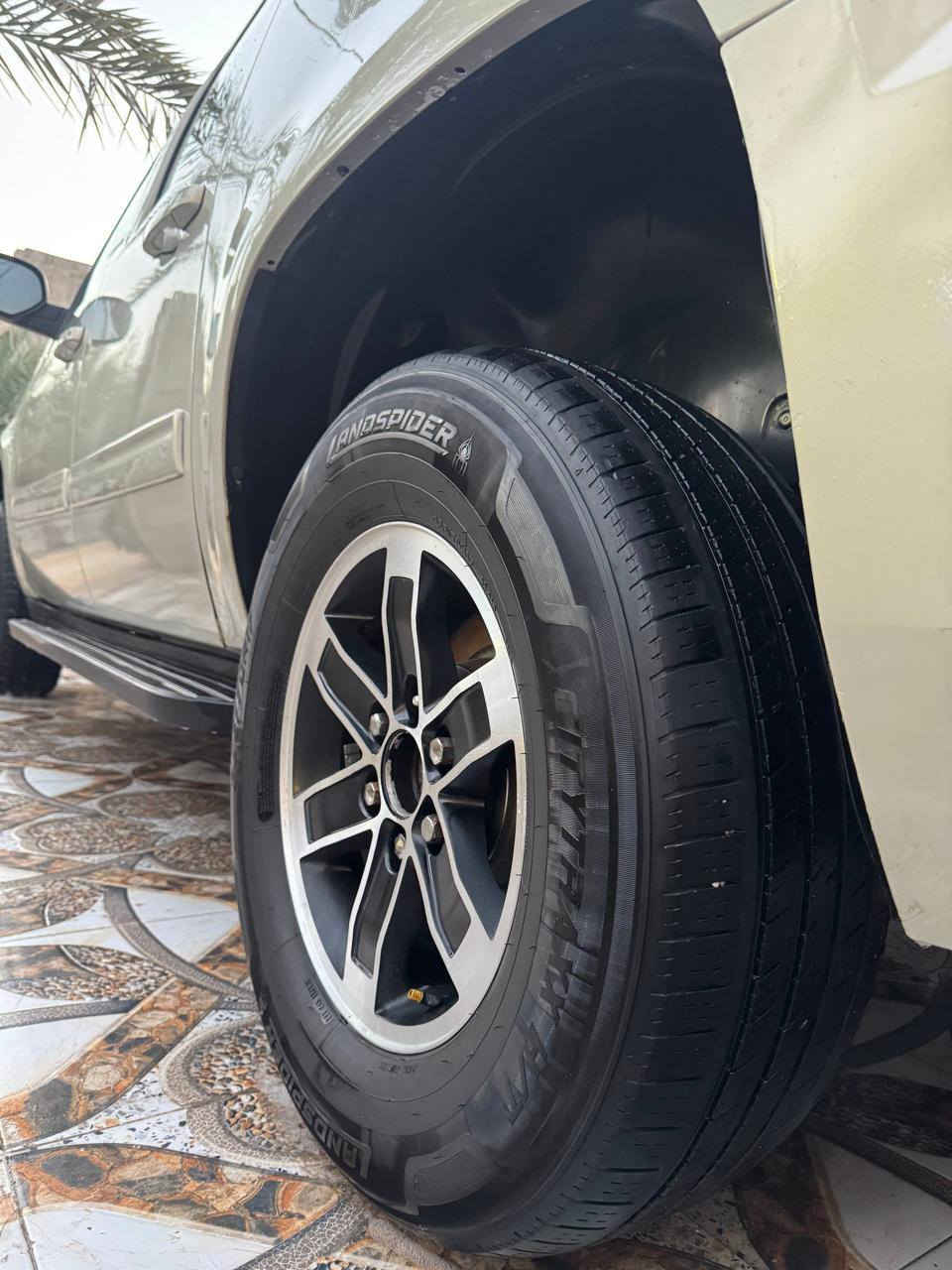 يوكن طويل مديل 2012(((( دوات ))))
دخول جديد وارد خليجي محرك كير كارتون 5300
حداديه 100/100
ما مشتغله خط بيه رقام بغداد وسنويه عضم عاج شرط حاسبه عنوان بصرة
سعر 80
‭0773 011 2876
