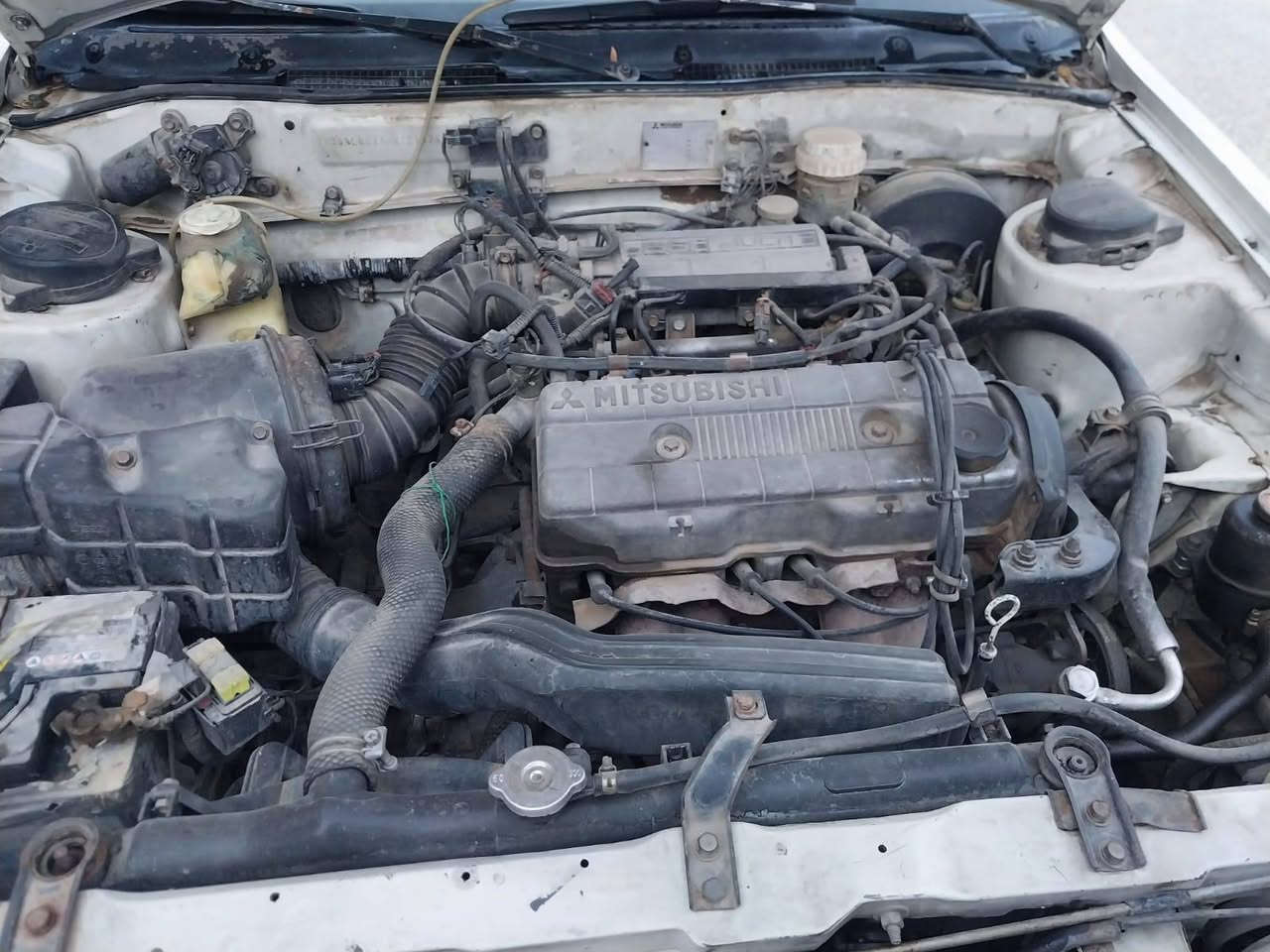 كلاند 1992 كير عادي كير مكينه أو تق راق بشرط تحويل غرام بشرط سيار بيسمي السعر 52 مجال بسيط لا طيبين *********** أربيل, العراق
