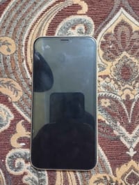 ايفون ١١ برو ماكس • ذاكرة ٢٥٦ • بطارية ١٠٠