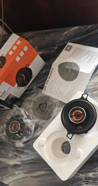 تويتر جي بي ال • بايونير أصلي • سماعات بيضاوي