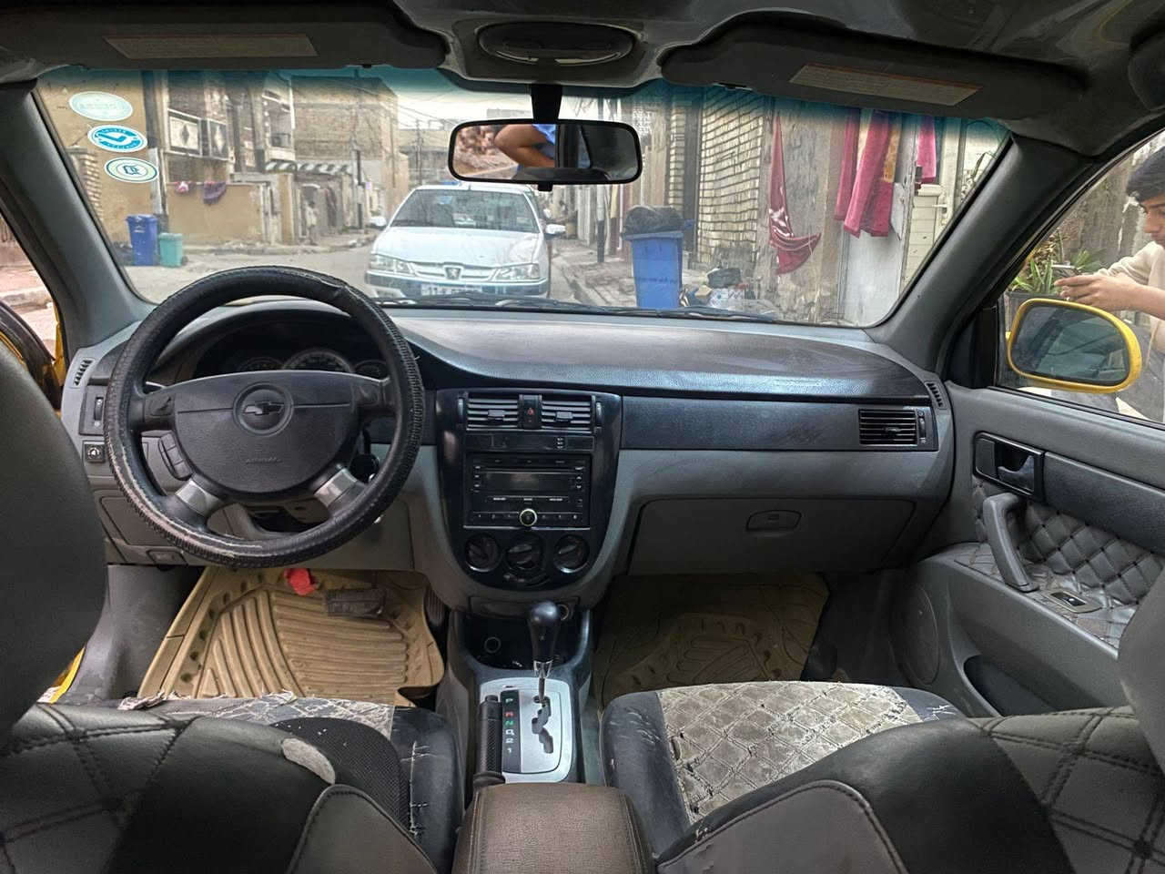 اوبترا 2011شركة عامة مثل ما موجود بالصور فقط
محرك كايم تبريد شغال كبر جديد صدرها ممتاز وبيها منضومة غاز تخم تاير مع تخم ويل اسود جدد رقم صدامي احمر و سنويتها منتهية ومطلوبةللهيئه 
باسمي رايدها قفل 39 ورقة والتواصل على الفيس فقط


**إذا كنت صاحب هذا الإعلان وتريد حذفه لأي سبب، رجاءا أرسل رسالة إلى الدعم الفني**