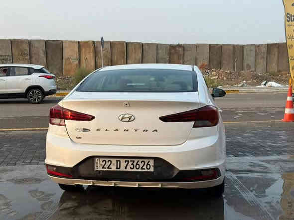 السلام عليكم الانتره موديل ٢٠ امريكي رقم شمالي صور الحادث موجوده  وسونار موجود ماشيه ٩٩ كير مكينه مكفولات  السعر ١٢٦ وبيه مجال ***********
