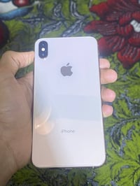 ايفون اكس ماكس • ٢٥٦ • كاميرا تهتز