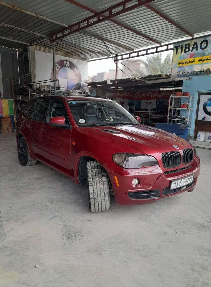 سلام عليكم مستعجل على البيع بسبب ضرف موديل 2009 تحويل مباشر بيها صبغ دعاميات وكدامك السياره تفحص وتاخذ محرك 6 سلندر المرغوب N52 
محرك كير تبريد صدر تخم تاير ويل حجم 20 تو سايز مازدات جدد بيها نواقص سلايد عاطل وبيها قفل الجنطه عاطل شاشه عاطله السعر المطلوب 100 ومستحيل تلكي هيجي سعر وهيجي نضافه وهذا رقمي ***********
