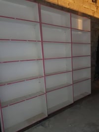 ١٥ فاترينه • ارتفاع ٢.٥م • حي العامل بغداد