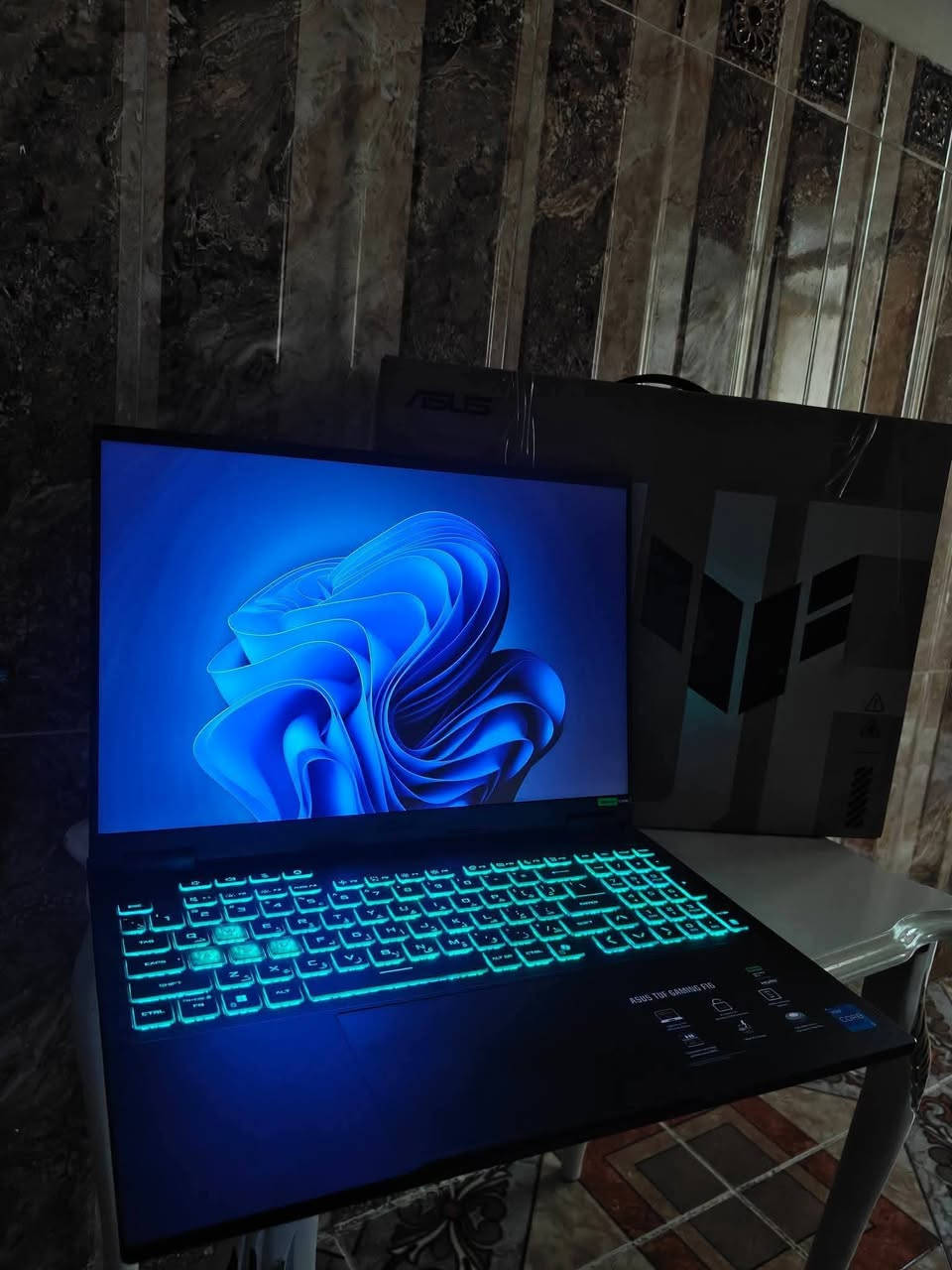 🚀 ASUS TUF Gaming (FX608J) – شبه جديد! 🚀
🔥 لابتوب قيمنق ومونتاج خارق (استخدام أقل من شهر بحالة الوكالة 100%)
💻 المواصفات الأساسية:
المعالج: Intel® Core™ i5-13450HX (فئة HX القوية جداً)
كرت الشاشة: NVIDIA® GeForce RTX™ 5060 (8GB) 115W TGP 🎮
الذاكرة: 16GB DDR5
التخزين: 512GB NVMe PCIe Gen4 SSD
الشاشة: 16.0" WUXGA (1920x1200) IPS | 16:10
البطارية: 90Wh بحجم كبير جداً (صحة البطارية 99% 🔋)
الميزة: يدعم الشحن عن طريق منفذ Type-C (45W-100W)
💰 السعر قفل:
1,500,000 دينار عراقي (مليون و 500 ألف) 🔒
📞 للتواصل والاستفسار (واتساب أو ماسنجر):
رقم الهاتف: ***********
الموقع: كركوك - بنجا علي (شركة خوبيب للابتوبات - Khubaib Laptops)
📍 ناونیشان: کەرکوک - پەنجا عەلی
