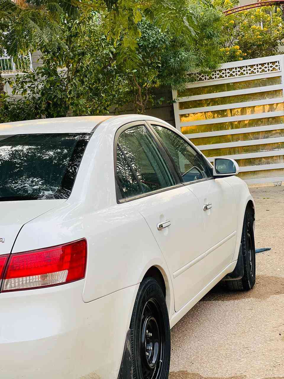 سلام عليكم ورحمه الله وبركاته 
اخواني الاعزاء سوناتا 2008خليجي دوش السياره جاهزه من كلشي تاير تبريد سياره حلوه لونهه ابيض صدفي مكفوله من الكص والصبغ فقط خياس بلهلال من جوه كلش سويته ومرتب السياره معروضه ب110 وهذا رقم صاحبهه *********** اتصل واستفسر مكلف بالنشر
