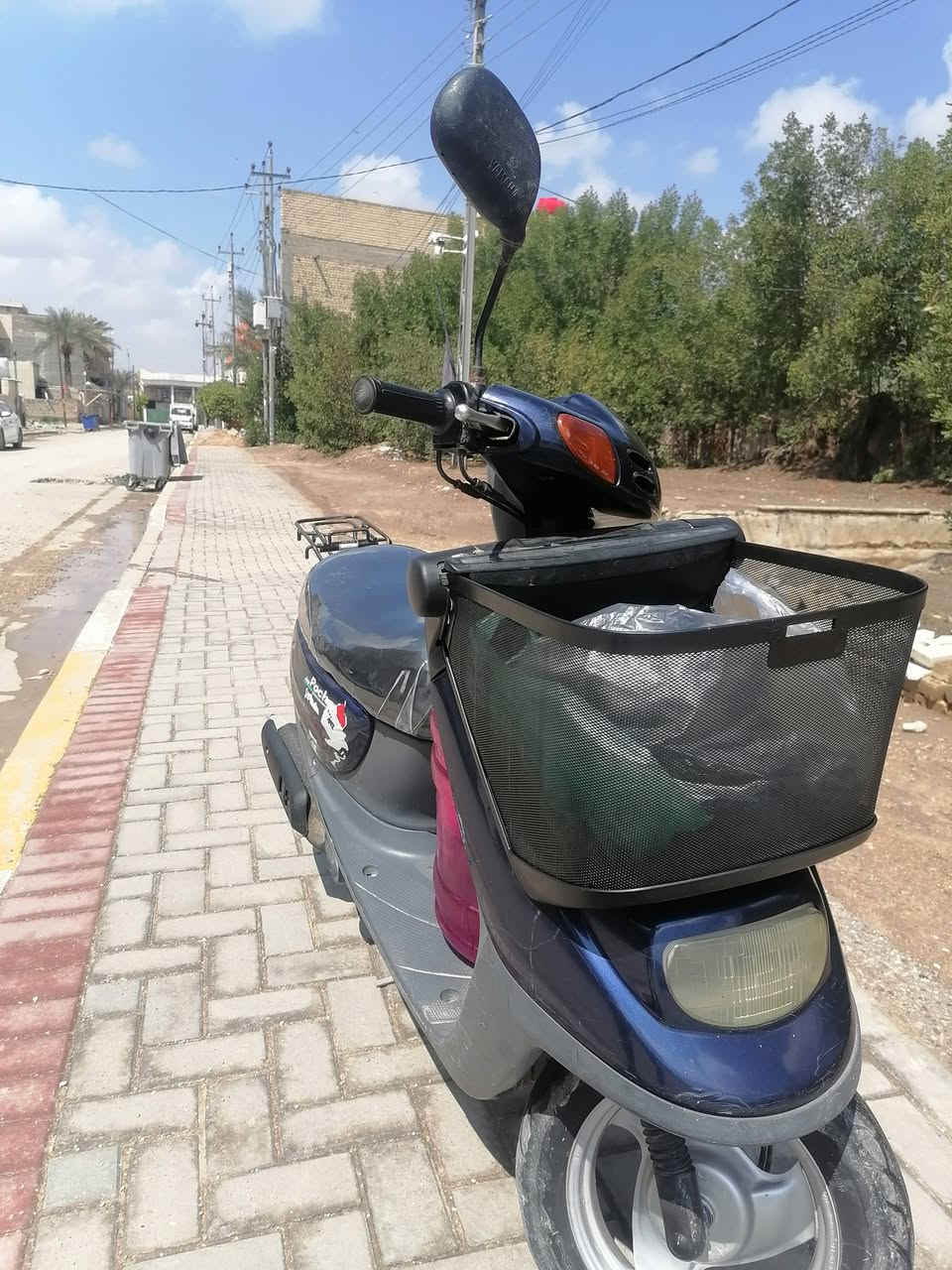 دراجه منغولي نضيفه مال حاويه جاهزه بلادي ما مفتوحه كله شغاله قفل كسن كله شغله ناعمه شلعه قويه جاهزه من كلشي قفل جنطه قفل ستيرن سعر دراجه 500بيه قليل  مجال شراي كون تصل على رقم بل خدمه *********** مكان كربلاء الحر
