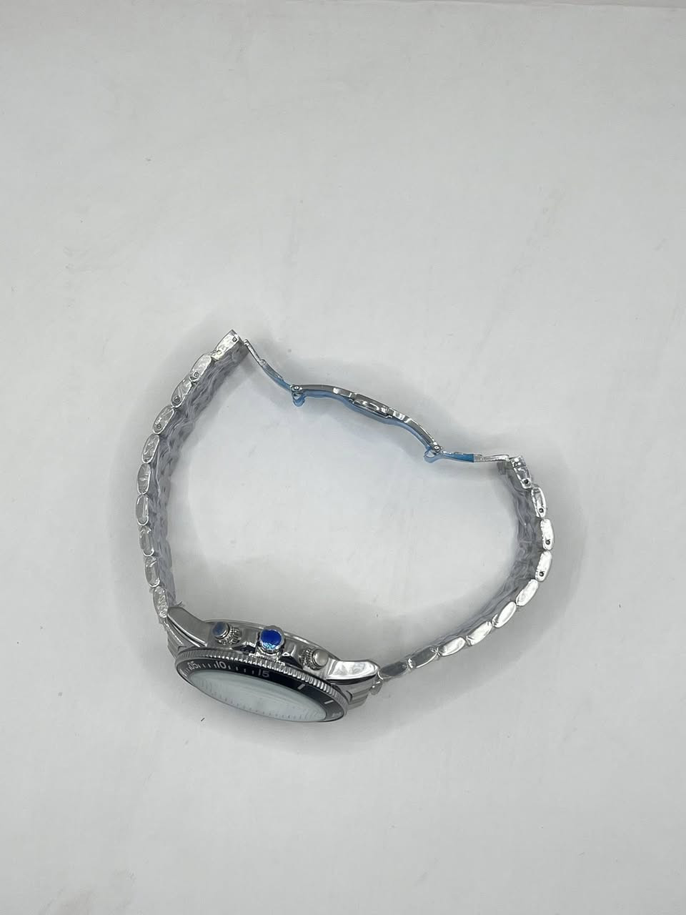 فوسيل
سناتر شغاله 
عقارب و ارقام لامينوس
قفل فراشه
وزن ثقيل
منفذ شهري
السعر 45 الف شامل التوصيل


**إذا كنت صاحب هذا الإعلان وتريد حذفه لأي سبب، رجاءا أرسل رسالة إلى الدعم الفني**