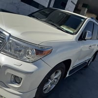لاندكروز ٢٠١٤ • ماشيه ٢٢٠٠٠٠ • اربيل