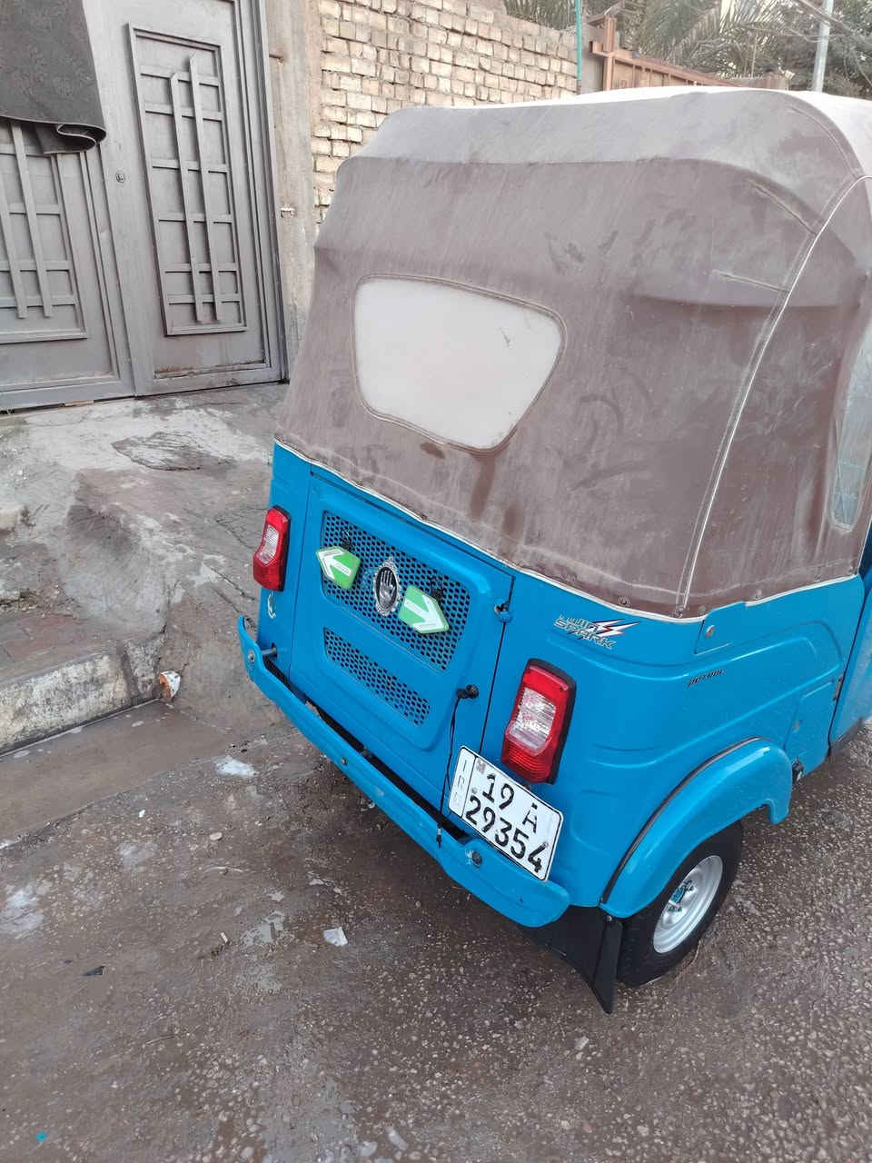 سلام عليكم للبيع كفاله  تكتك مال بيت شهد الله ماء متعوبه 11كنار محسوبه عل 23  محرك  اكسن كفاله عامه  رقم وسنويه بسمي مدور ثلني يوم هسزه دخله شراي تصاله   *********** مكاني كربلاء حيل مهندسين
