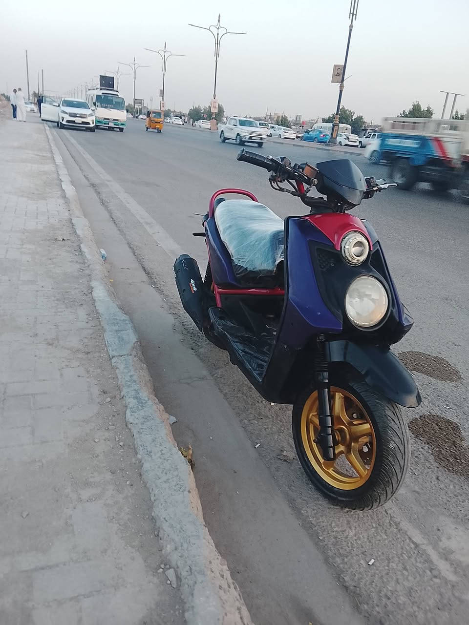 سكنس جبلي دراجه جاهزه نص نكره  شلعه ومعدل كلوب امامي عالي وناصي ورماش وهورن وقفال صندوك مكينه مفتوحه مره وحده فقط سعر ٧٥٠ الف قفل رادله ترتيبات بسيطه مكاني موفقيه رقمي 
***********
