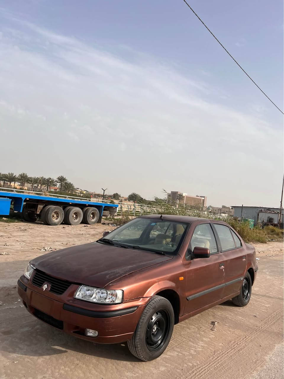 سمند موديل ٢٠١٢ محدثه ١٧ كرستال 
رقم بابل انكليزي بأسمي سنويه ٢٠٣١ وهزه جديده 
مكينه كير حداديه امامي حداديه خلفي كله كامله 
تبريد شغال 
تخم تاير جديد دوشمه جديده
مابيه اي ضربه او صبغ وخياسات مابيه
مكان السياره بابل الحله شارع الكورنيش
*********** حلة, بابل
