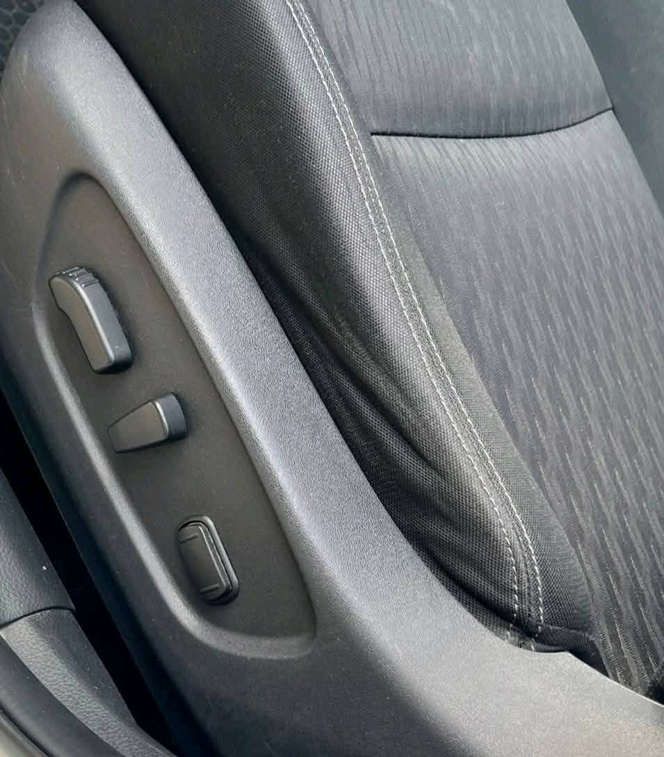 نيسان روج 2019 SV
ماشية 50،000 حقيقي

المكينة 4 سلندر 2500 دوش المرغوبة
 
الضرر بونيد مبدل + باب النفر الخلفي بيه شخط

شاصي و دواخل سليمة

ايرباك ستيرن مبدل اصلي 

المواصفات : 

بصمة + تشغيل عن بعد 

كرسي سائق كهربائي

شاشة بيها اندرويد اوتو وابل كار بلي 

 كاميرا خلفية 

تبريد شاشة

تدفئة مقاعد

رادار امامي وخلفي 

تحديد مسار 

نقطة عمياء 

قطعتين تبريد 

صندوق كهرب وبحركة القدم 

اشارة وهيتر بالمراية 

ليد نهاري + كشاف ضباب 

تحديد مسار + تحكمات ستيرن 

مثبت سرعة 

وضعيات قيادة سبورت + ايكو  + نورمال 

طخم تاير جديد

كوبون بانزين  
