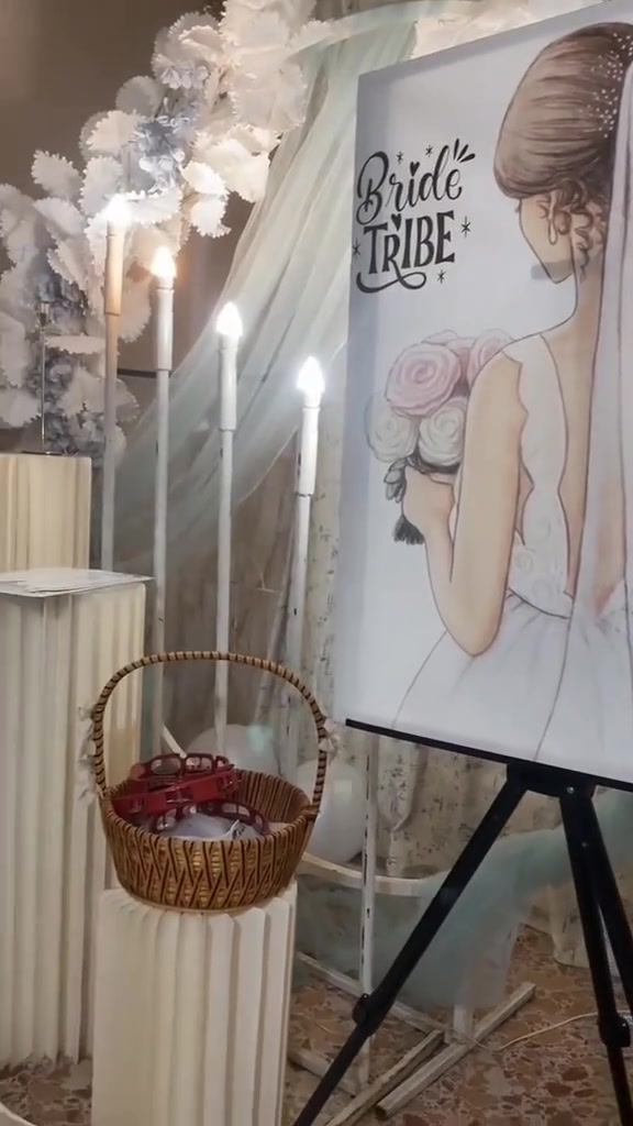 كوشات يقين ✨🤍
كراسي أو طبلات 🪑
لتنضيم الحفلات🎊
 وتاجير جنط العروس 🧳🧳
حنه🌺-مهر💍-خطوبه🎉-توديع عزوبيه 💃_اعياد الميلاد🎂- للحجز مراسله اوالاتصال 
***********
