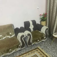 تخم سبع مقاعد للبيع بدون الغطة الفوكهن السعر 100 وبيهن مجال مكاني مدين...