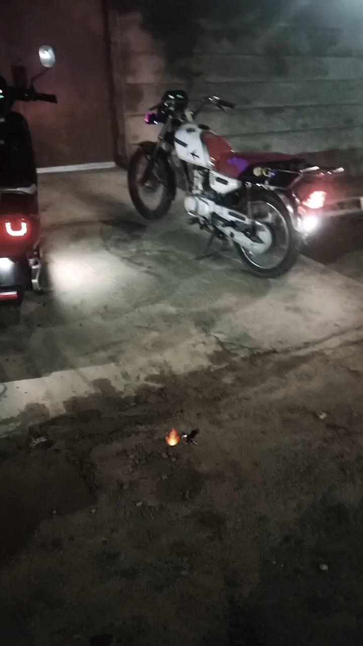 سلام عليكم ماطور تايكر اربعه كير للبيع شرط كهربائيات كامله شلعه فول المكان جلولاء قرية المعاضمه اتصل ***********
