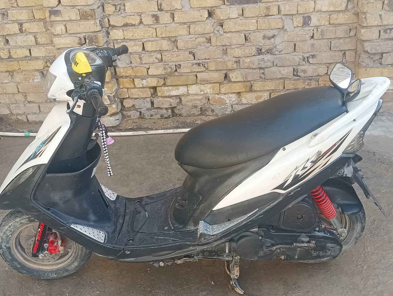 للبيع 🔥
دراجه ماكس عدله مكفوله كامله مكمله على اخر حبايه ماماشيه مع هدايه مع الفحص 🖤
السعر (مليون وخمسين ألف )وبيه مجال ..مكان حله بكرلي 
الرقم /***********
