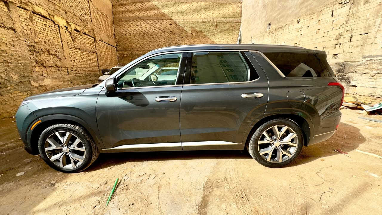 للبيع
هونداي بلسايد /وارد امريكي

موديل 2022

مواصفات سيارة  

2-كشنات تدفئه تبريد امامي خلفي
 3-كشنات جلد اسود  
 4- 7 راكب vip منفصل  
5-كشنات خزن كهربائي 
6- نظام صوت متكامل
7-ستيرن  تدفئه + هزاز ستيرن 
8-شفتات ستيرن مع تحكمات كاملة 
9-خمسة كامرات 360 درجة
10-كامرة دواره 
11-لايتات زنون 
12-لد خلفي 
13-اشارة بالمري 
14-بصمة 
15-بصمة ابواب 
16-سايد بريك كهربائيّ 
18-صندوق كهربائي ( بصمة ) 
18-نظام المنحدرات  
19-بردات خلفي 
20-محرك 6سلندر 3.8L 
21-تشغيل عن بعد و دخول ذكي 
22-اوتو هولد +اوتو ستوب 
23-توقف ذاكي 
24-مثبت سرعة مع مثبت مسارات 
25-تحديد مسارات متكامل 
26-رادارات امامي خلفي جانبي 
27-حساسات امامي خلفي 
28-شحن وايرليس 
29-التبريد مركزي 3 قطع  
حادثها بلصور موجود 

كربلاء/ للاستفسار 
‭0782 561 7124
