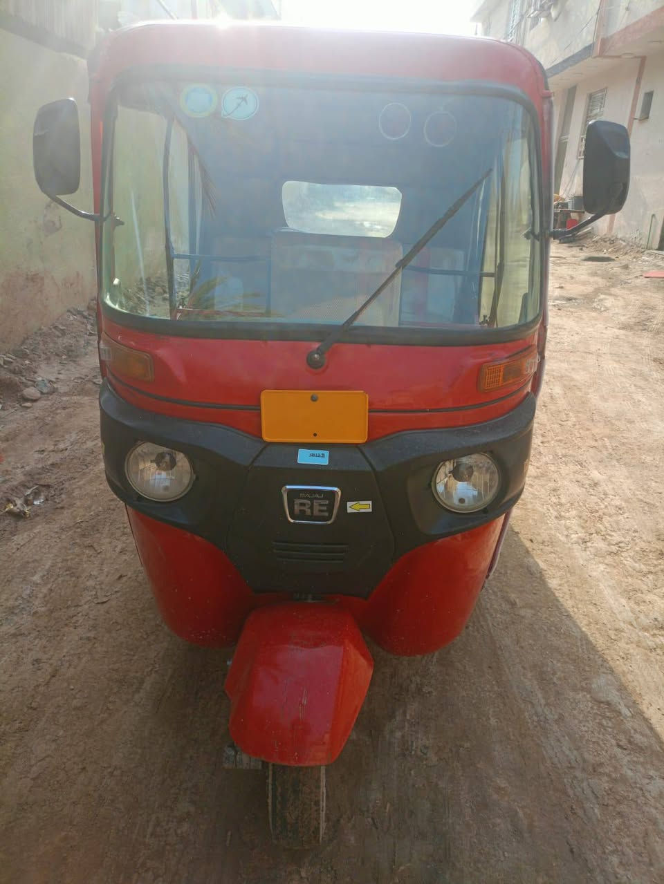 السلام عليكم تكتك باجاج موديل22 رقم وسنويه انكليزي بيها ضربه بالصفحه سعرها 7500 مكاني كربلاء الحر رقم الهاتف *********** ما متواجد على الانترنت الشراي يتصل
