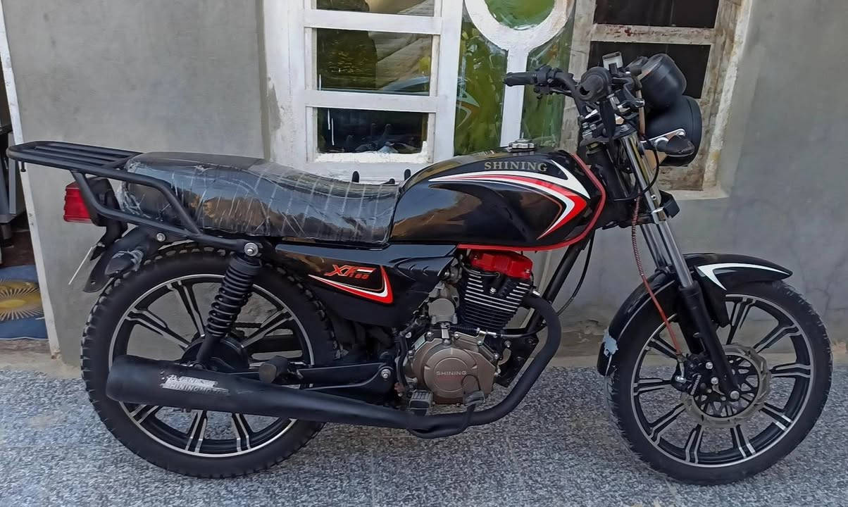 بيع مستعجل وسعر مناسب كلش 
للبيع او مراوس 
شاينك 🖤باب اول موديل 23 💎 شكل المرغوب .
اوراق كاملة.. ولايت زنون ✨ وترتيب
وشرط احلى من الصور ومابيها نقص ومكفولة 
#مكاني_بابل_الحمزة_الغربي.   ***********
والي عنده مراوس عادي نتراوس
