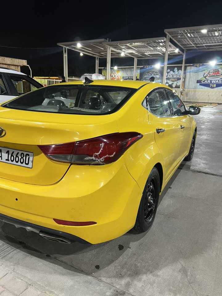 السلام عليكم
النتره ٢٠١٥ للبيع رقم واسط باسمي تحويل مباشر 
سياره جاهزه لاخر حبايه برغي مناقصه 
منضومه زنون دوشمه عامه تخم تاير  جديد 
مواصفات عاديه شاشه تحكمات تدفئه كشنات 
وارد كندي حادثه خلف دعاميه الخلفيه بربع اليمنه 
سونار مرفق بالصور
عنوان بغداد الامين الثانيه 
 السعر ١١٣ وبيه مجال 
***********
