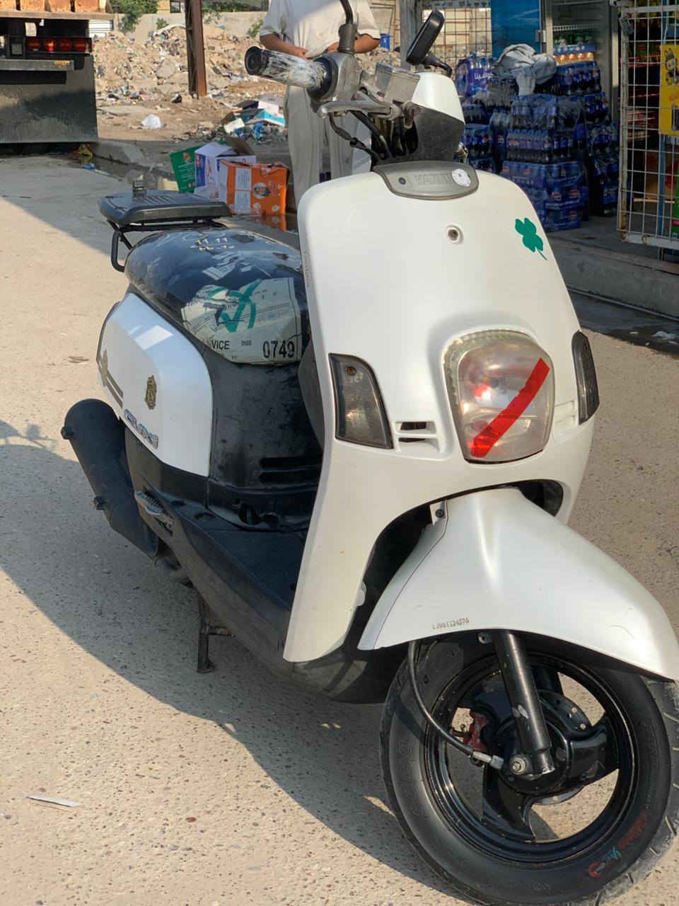 سلام عليكم دراجه بوليس موديل ٢٠٠٧ مكفوله من تنقيص وتبخير مكينه ما مفتوحه سعر 750الف بيها مجال بسيط  عنوان بغداد جسر ديالى  رقم***********
