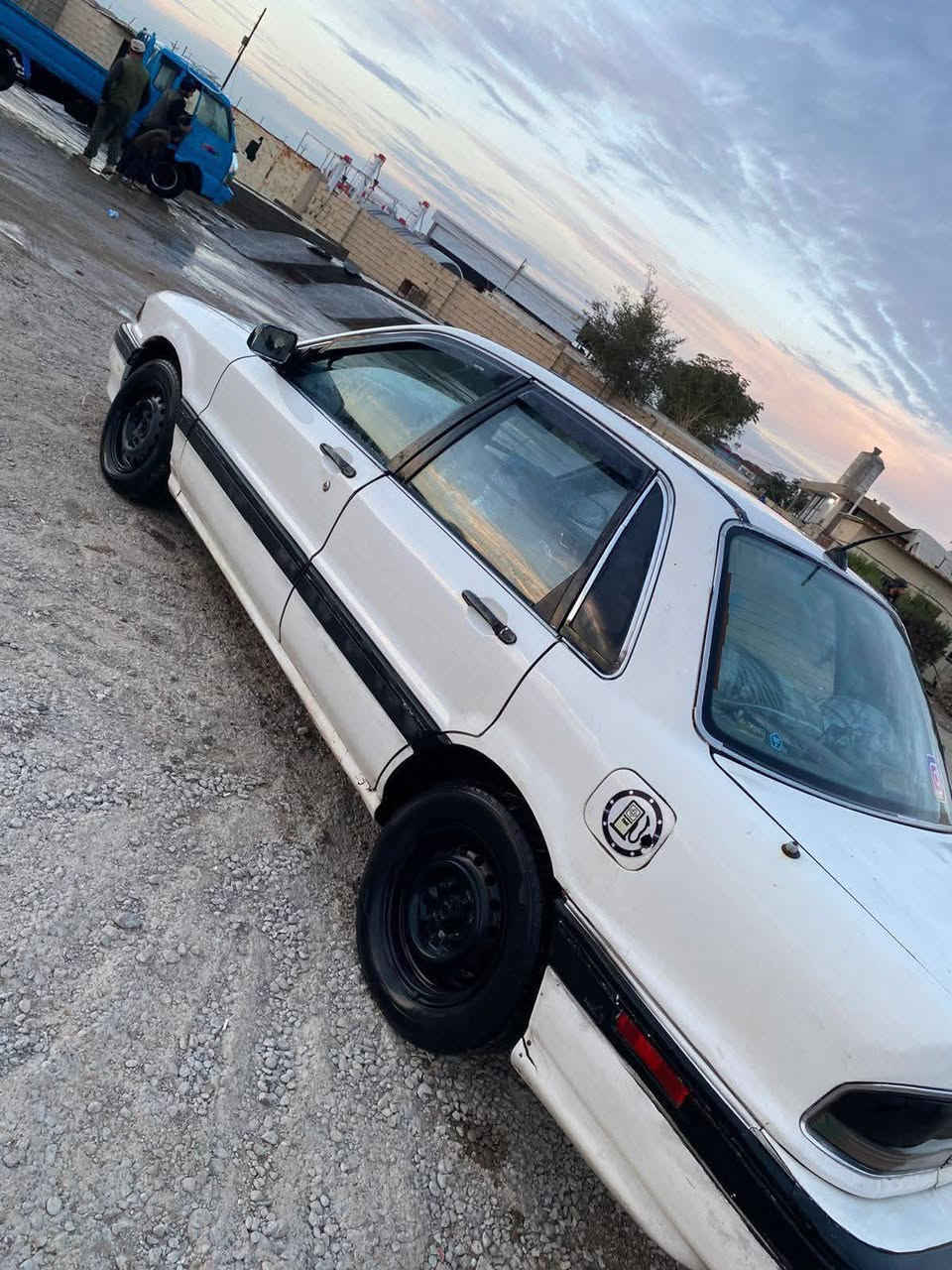 كلنت موديل 1992 رقم بغداد دولي سنويه لل29
السلام عليكم كلنت للبيع السيارة جاهزة خير من الله 
تبريد منضومه كامله  والفان شغال بس كمبريسر لاطش
اربع جام كهرباء كهربائيات كلهة شغاله محرك كير خير من الله لا تنقيص ولا تبخير  شاصي لغود خير من الله 

تبديله دهن وتفويله للقبغ يعني تاخذهة كبل للشارع 😄

مكانها ديالى المقداديه زهيرات  السعر 32 وبيها مجال 

***********
