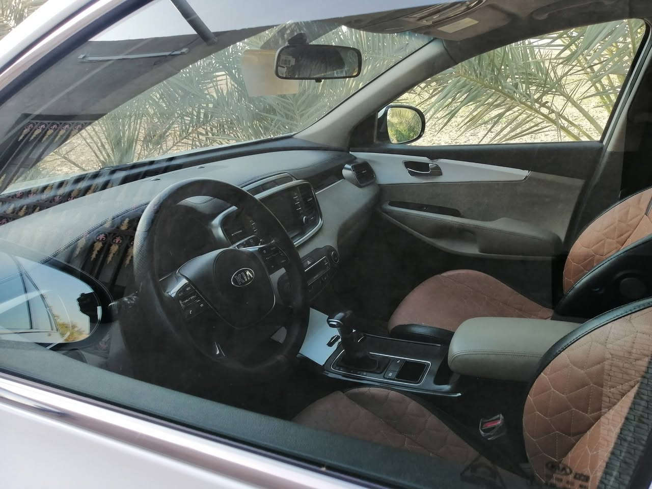 السلام عليكم ورحمه الله وبركاته
بيع
كيا سورينتو موديل 20 وارد خليجي 
رقم بابل مشروع وطني باسمي 
فول عادل بانوراما كفاله عامه 
ماشيه 80
محرك 6 سلندر كفاله 
كير 8 نمر 
شاشه جي بي اس وايرليس 
تحكم جهتين بصمه ابواب 
بصمه تشغيل ثلاث قطع تبريد 
حساس خلفي امامي ميري كهرباء شفط 
ترحيب عند الاقتراب 
 ويل 19 
كشنات جلد كهرباء 
سبعه راكب
بردات اصلي خلفي 
دبل شباك نيكل 
لايت 3 عدسات 
رقم هاتف *********** عنوان نجف سعر267 وبيه مجال
