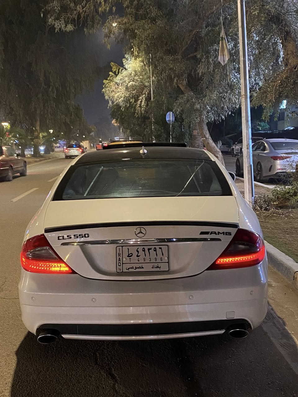 Mercedes-Benz CLS550 2011

-------------------------------------
#السعر :155$ وبيه مجال بسيط
‏
#رقم الهاتف :*********** /واتساب متوفر 

#رقم السيارة : بغداد 

#مكان السيارة : بغداد 
------------------------------------
سلام عليكم 
للبيع او المراوس مرسيدس CLS  موديل 2011 حجم 550  مكفولة من ضربة والصبغ لون ابيض مفاتيح ثنين من الشركة                               كت AMG كامل بلادي ماشية 88الف حقيقي
تفاصيل👇🏼👇🏼
1_ بصمة⁩   
2_محرك 8 سلندر  + كير مكفولات   ⁦⚔️⁩عقل فوك 
3_تبريد قطعتين  ⁦❄️⁩
4_كروز سرعة🔒 
5_مراية داخلية+جانبة عاكسة ⁦🔍
6_تحكم ستيرن ⁦⚔️
7_ شاشة   🖥⁩
8_فتحة سقف  
9_مري شفط 
10_كشنات كهرباء+ خزن ذاكرة  ✨⁩
11_ لدات الداخلية  ⚔️⁩
12_ انارة ترحيب💡 ⁩
13_شاشة اعطال💬
14_ بردة كهرباء 
15_انظمة قيادة 
16_ سستم صوت harmen kardon+ دمام خلفي 
17_لايت زنون بلادي  
18_ويل 19 AMG تو سايز  +تخم تاير جديد⁦⚔️⁩
19_صدر امامي خلفي جديد ⁦🛠️⁩
20_حساس مطر💦
21_هزة وفحص جدد
22_كشنات هيتر +تبريد 🔥 
23_تبريد ثلج   
24_حساسات امامية + خلفية
25_تبريد خلفي منفصل   
26_جوبلسات تصعد وتنزل بلادي 
27_مقاعد خلفية VIP   
28_ستيرن كهرباء 
 
-------------------------------------
