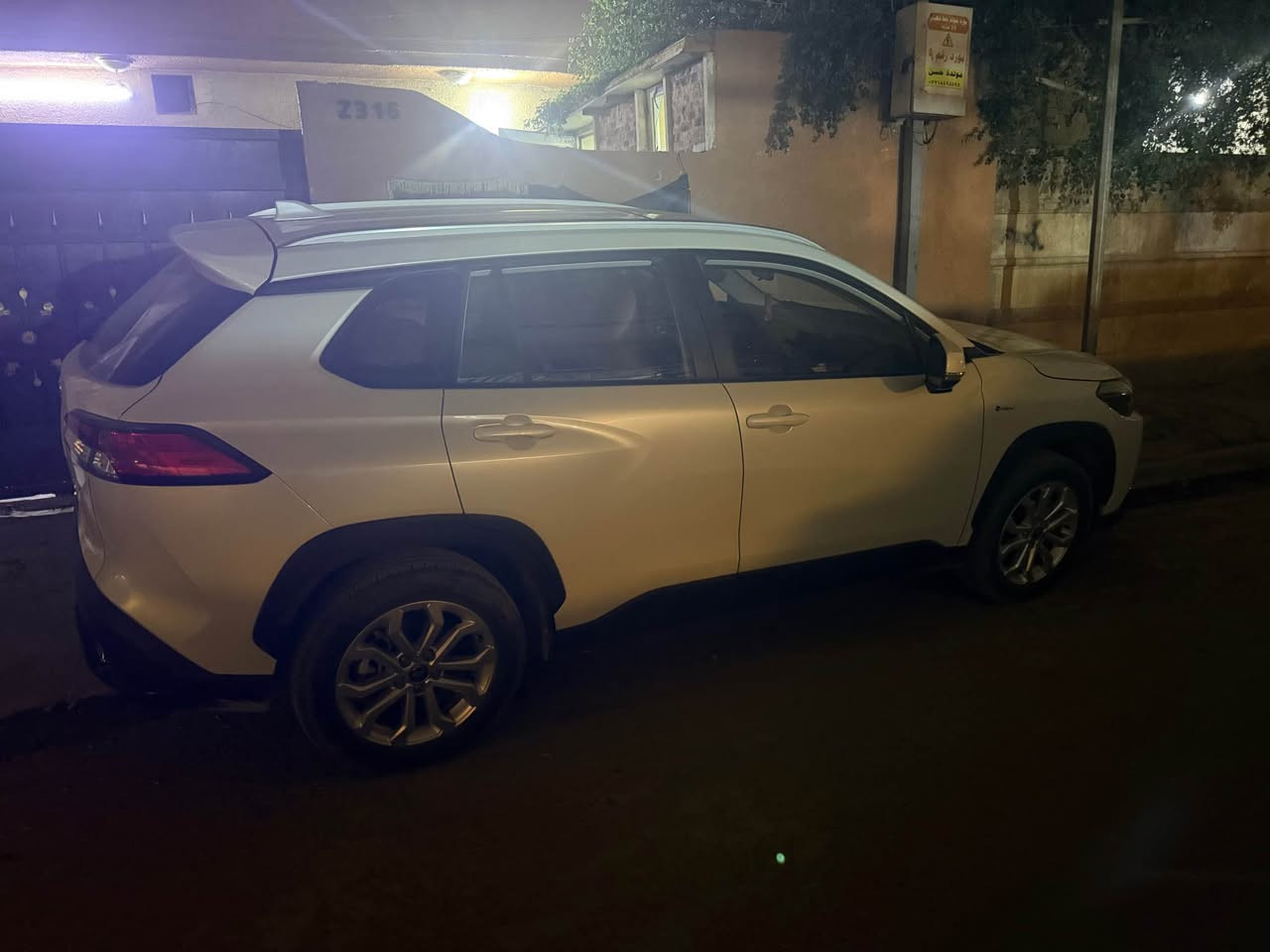 سلام عليكم كورلا فرونت لاندر تجميع 2024 سياره طلعته من شركه 2025 شهر 4 شركه الحلو بيه ضمان سنتين او 40 الف حالياً السياره ماشيه 13403الف قابله للزياده رقم بغداد بأسمي اول مالك اله اني تحويل ثاني يوم السياره اخت الزيرو بيها فقط بارد زغير جداً بالباب مال سايق تحت المرايه الجانبيه والباقي كفاله على السونار معروضه 25 مليون وبيه مجال مكاني بغداد البياع حي الرساله ***********
فول مواصفات بغداد, العراق
