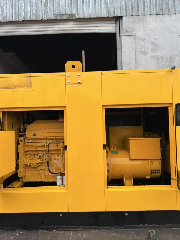Cummins K19
550KVA
***********
***********
