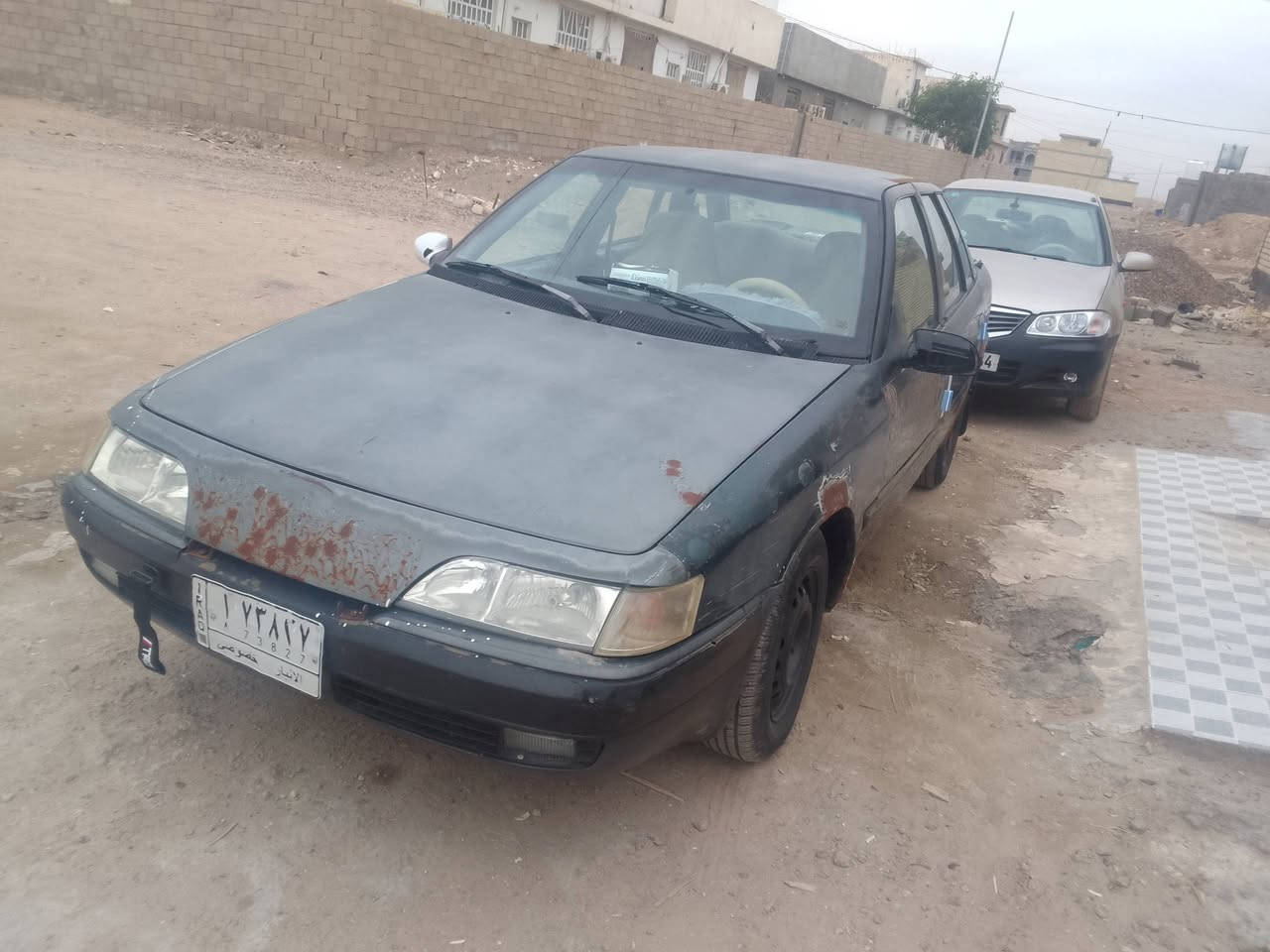 سلام عليكم 
اسبرو٩٦للبيع 
مكينه ١٨٠٠مفتوح مومسكر كير عادي 
طخم تاير  بطاريه جديده صدر امامي خلفي جديد مدوشمه جديد 
سياره بيه جراد رقم انبار باسمي سياره مابيه نقص 
٢٥وبيه مجال مكانه الفلوجه
***********
