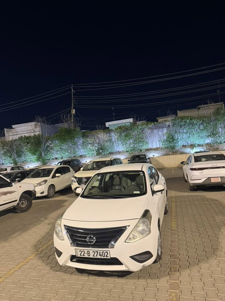 السلام عليكم 

نيسان صني هندي موديل 2020 
رقم جديد سنويه جديده 

تايرات جديده صدر جديد 

بيها جاملغ صبغ وصندوك مبدل بلادي ومكانين صغار بارد 

مكانها اربيل / *********** واتساب او خاص
السعر 92$
