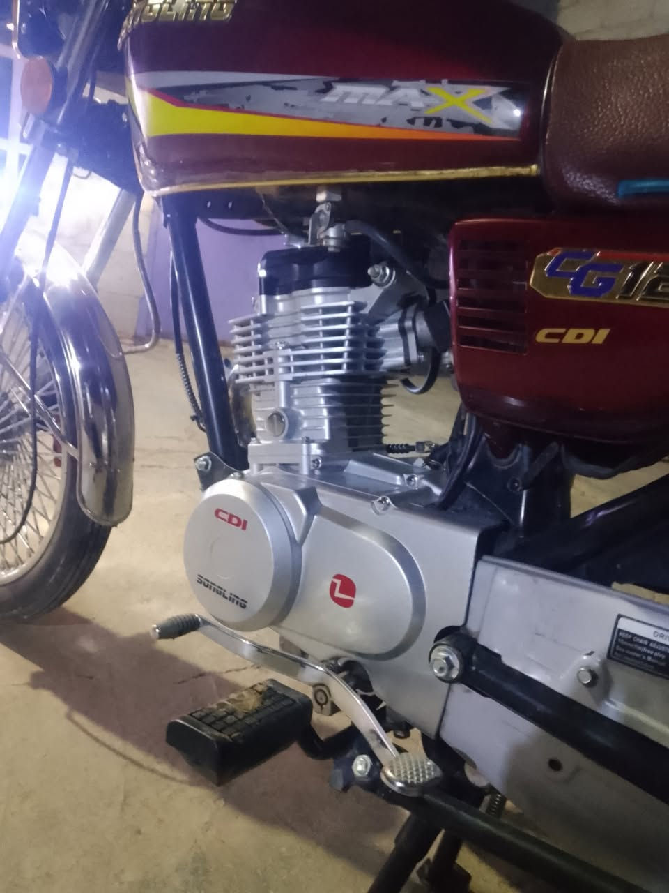 السلام عليكم تايكر البيع موديل 2025 وراق كامله دراجه كاعده حلوه مسعجل علئ بيعته مكان ديالئ خان بني سعد سعر خاص او نتصال  ‏‪***********‬‏
