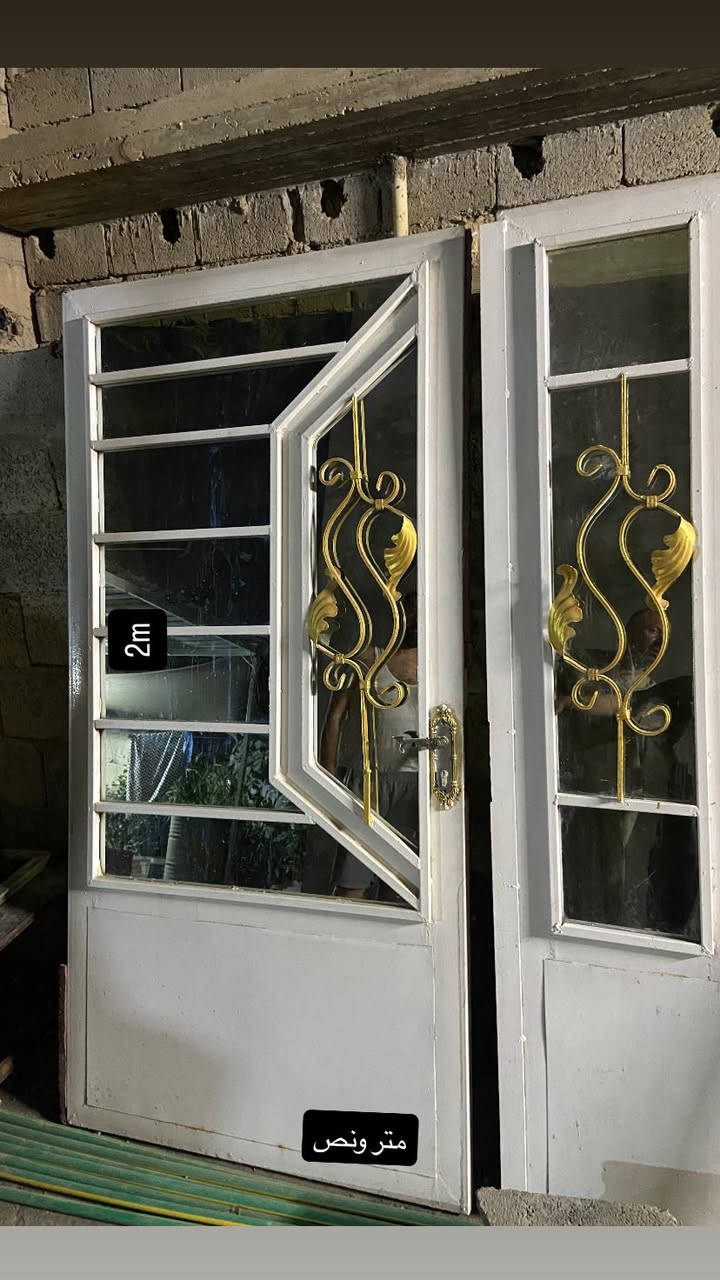 السلام عليكم شبابيك وبوب مال مطبخ وستقبال جدد حديد ثقيل 
بسعر مناسب 

‭***********‬
