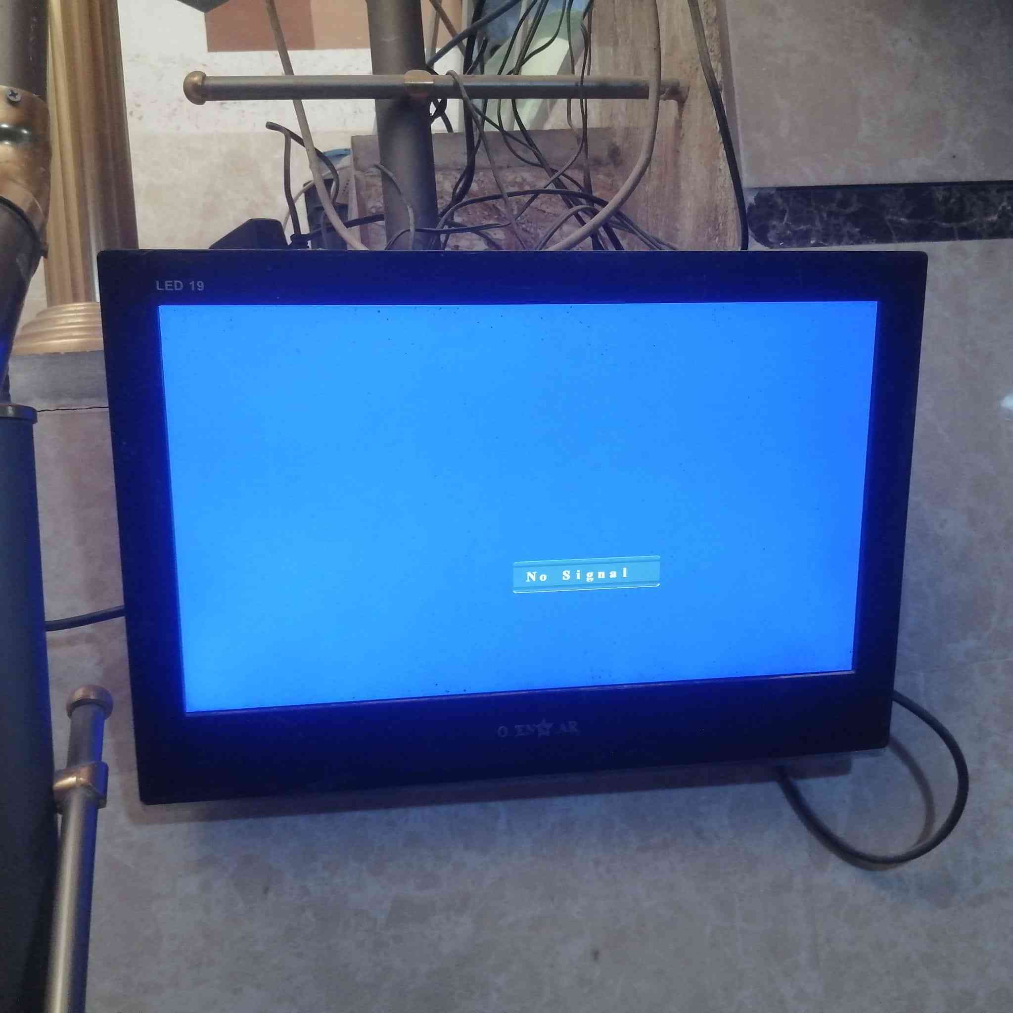 سلام عليكم غراض بيت كلمن وسعره وماعنده بلاش حوض سنك جناح١سعر١٥رجل مكينه عدد٢منضدي وارضي شاشه ب٣٥ الف حجم زعير٢٢بوصه باسكال ب٢٥ الف نظيف زولي عدد٣ سعرهن ب٢٥ الف ونفط برميل معوز ب٧٠لف وعندي بعد أغراض للبيع خاص مفتوح مكان يم ملعب دولي


**إذا كنت صاحب هذا الإعلان وتريد حذفه لأي سبب، رجاءا أرسل رسالة إلى الدعم الفني**